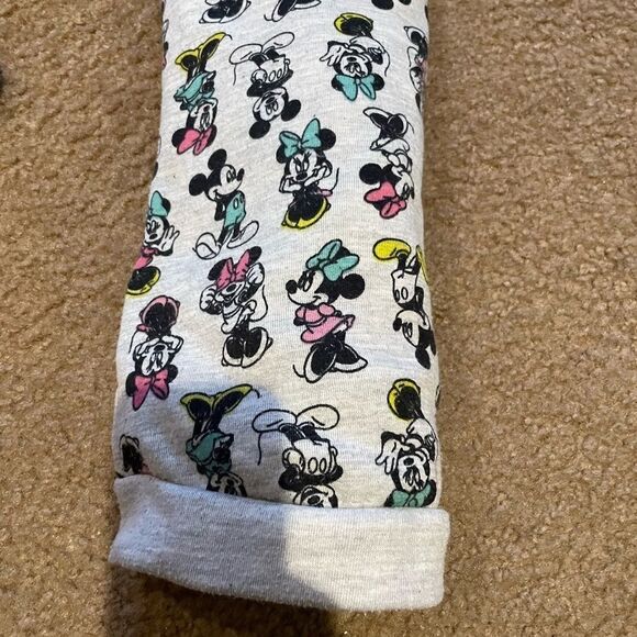 Disney Minnie Sweater Bundle - Size 18M - Picture 6 of 9